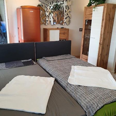 Exklusivwohnung Leipzig Flughafen Landsberg  Eksteriør bilde